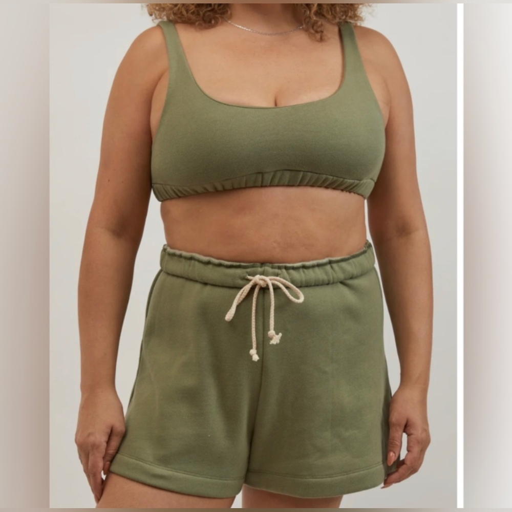 DONNI. Eco Fleece Roll Down Shorts - SZ Med